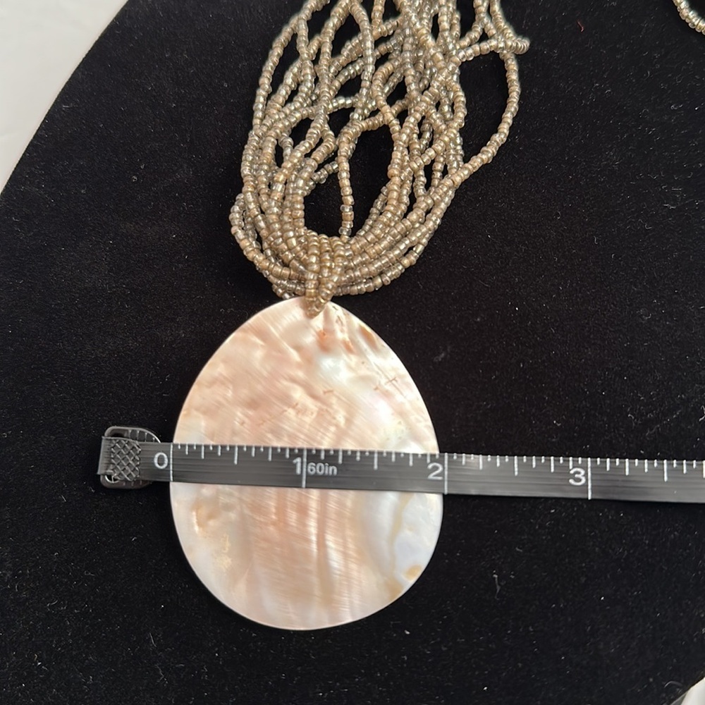 Silvery Gray Multi-Strand Beaded Shell Statement … - image 7